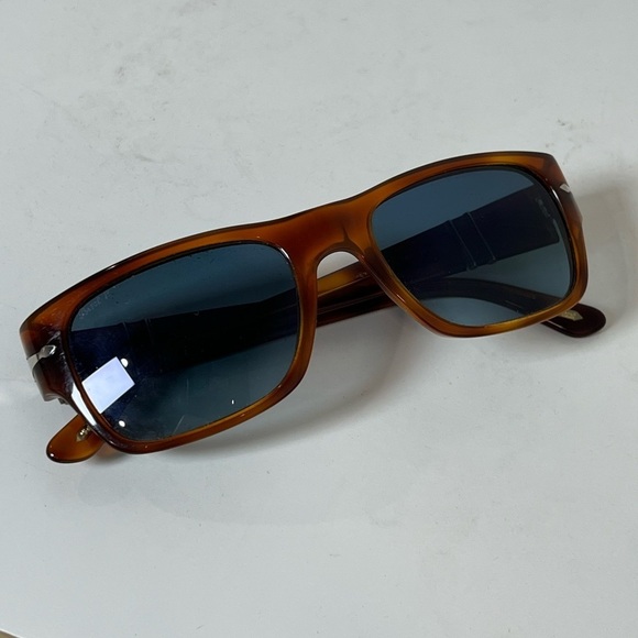 Persol Polarized PO33156 Havana Tortoise Classic Chic MCM Sunglasses Unisex - Picture 3 of 10